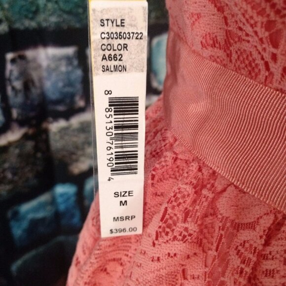 NWOT Alice & Olivia Odette Cross Back Salmon Lace Dress - Picture 8 of 8